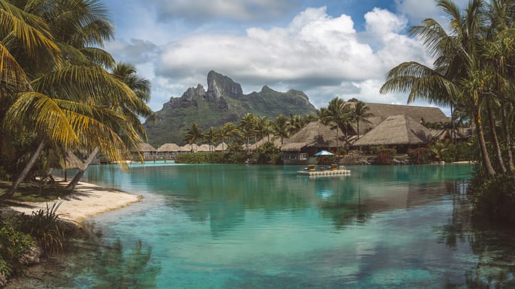 Bora Bora – Moorea – A High-Style Tahitian Get Away